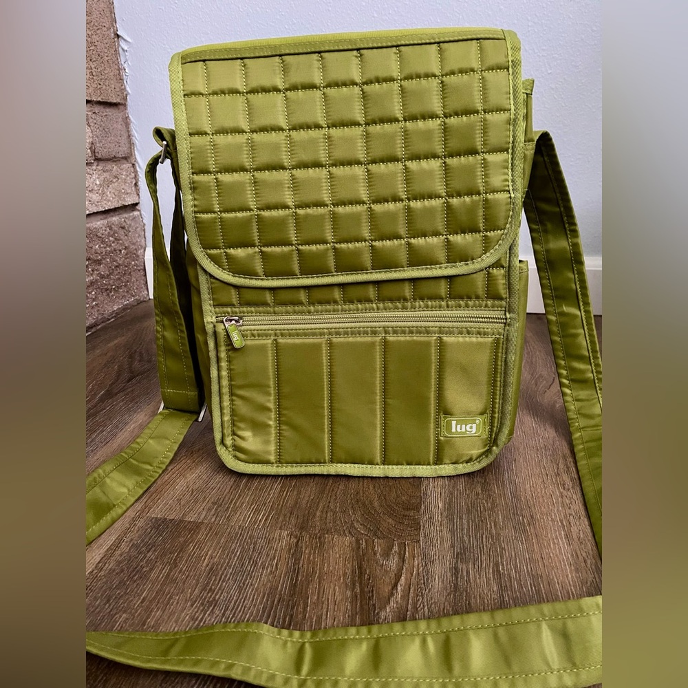 Lug Luxe Quilted Crossbody bag